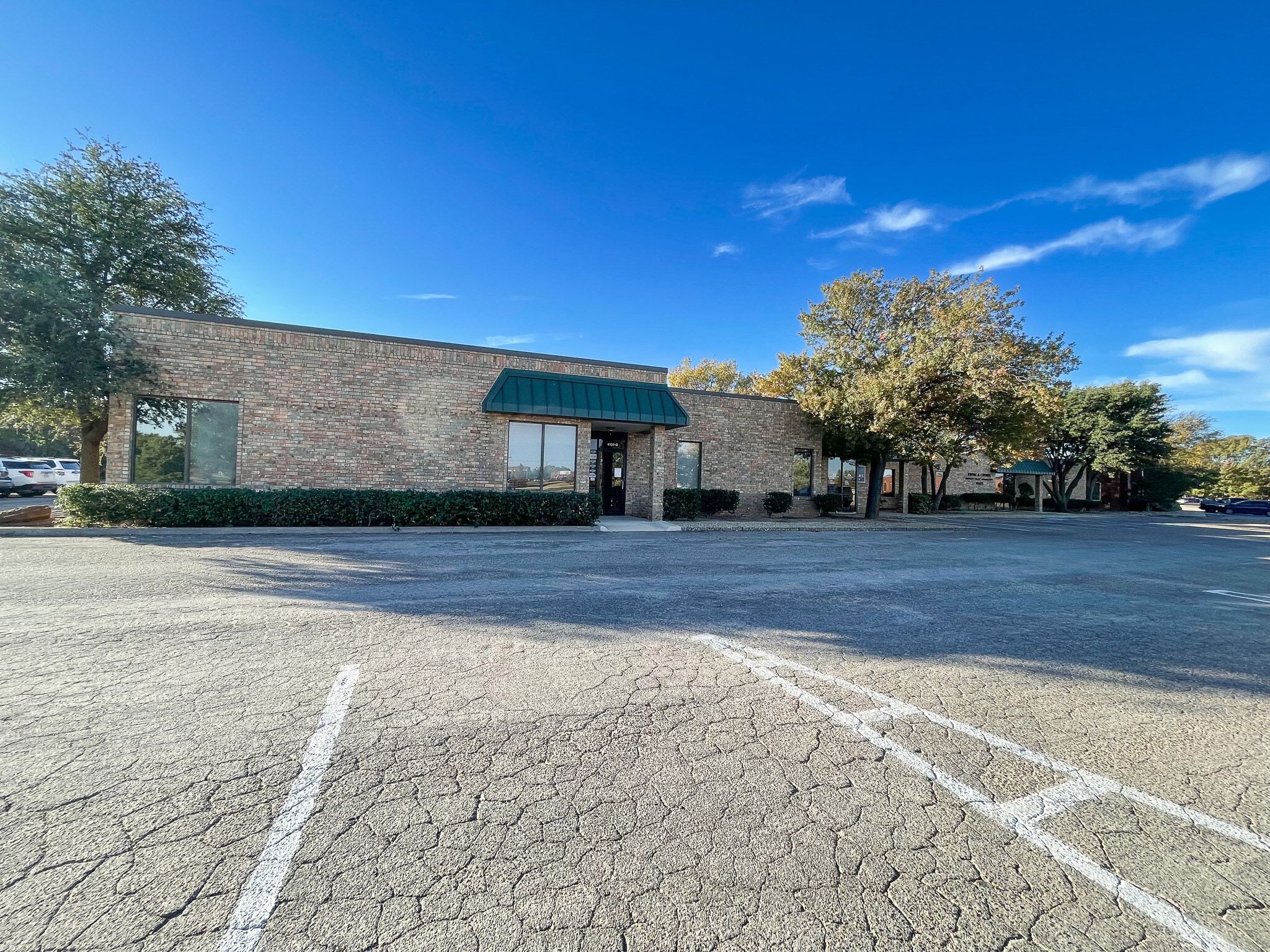 4101-4103 84th St, Lubbock, TX for lease Building Photo- Image 1 of 21