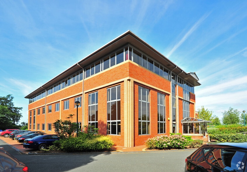 Mucklow Hl, Halesowen for sale - Primary Photo - Image 1 of 1