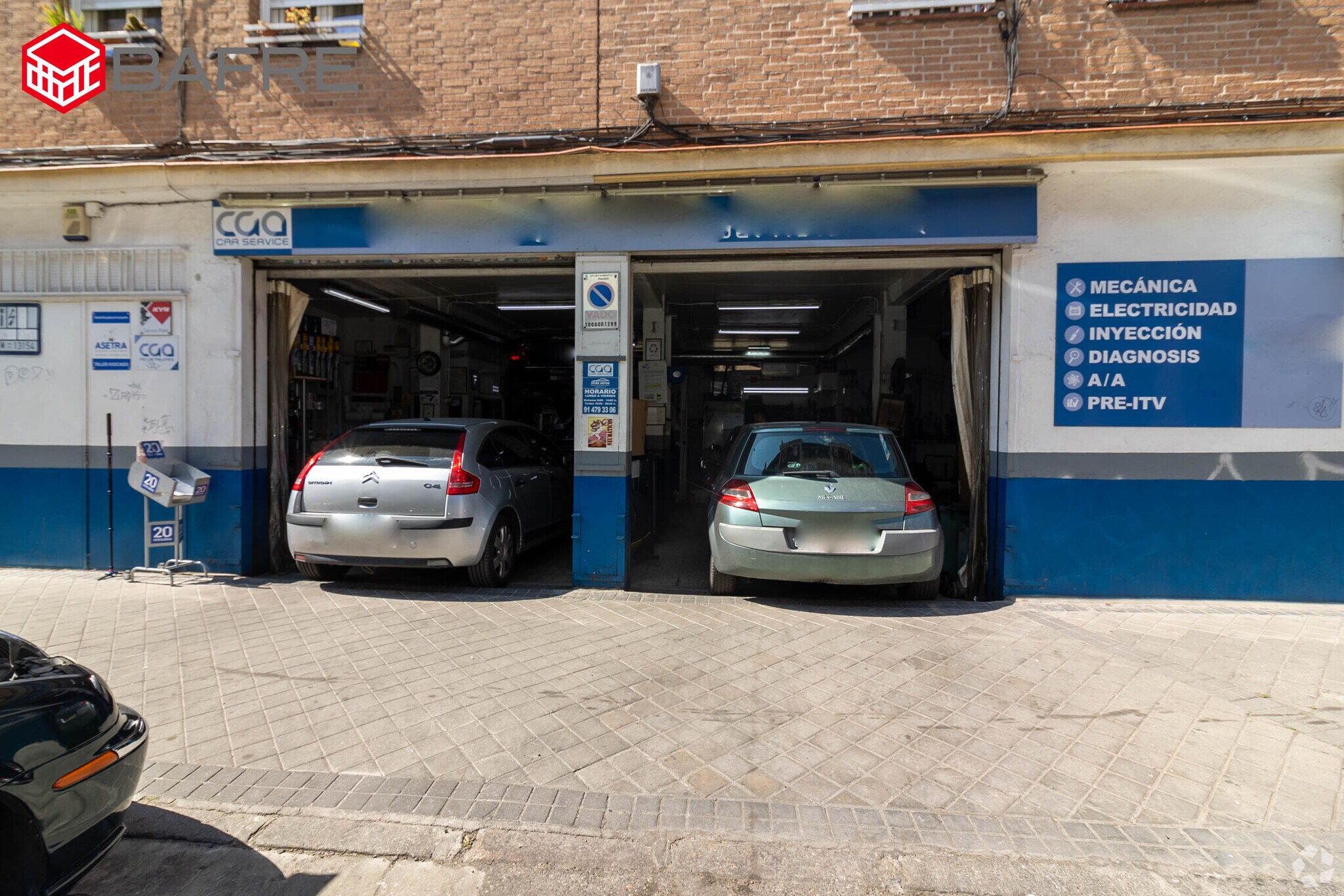 Multifamily in Madrid, Madrid for sale Interior Photo- Image 1 of 1