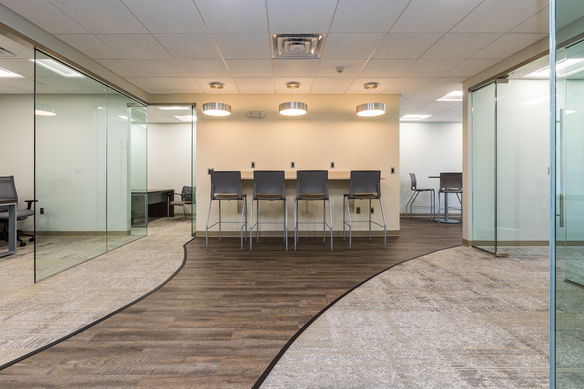 38 C Grove St, Ridgefield, CT for sale Interior Photo- Image 1 of 1