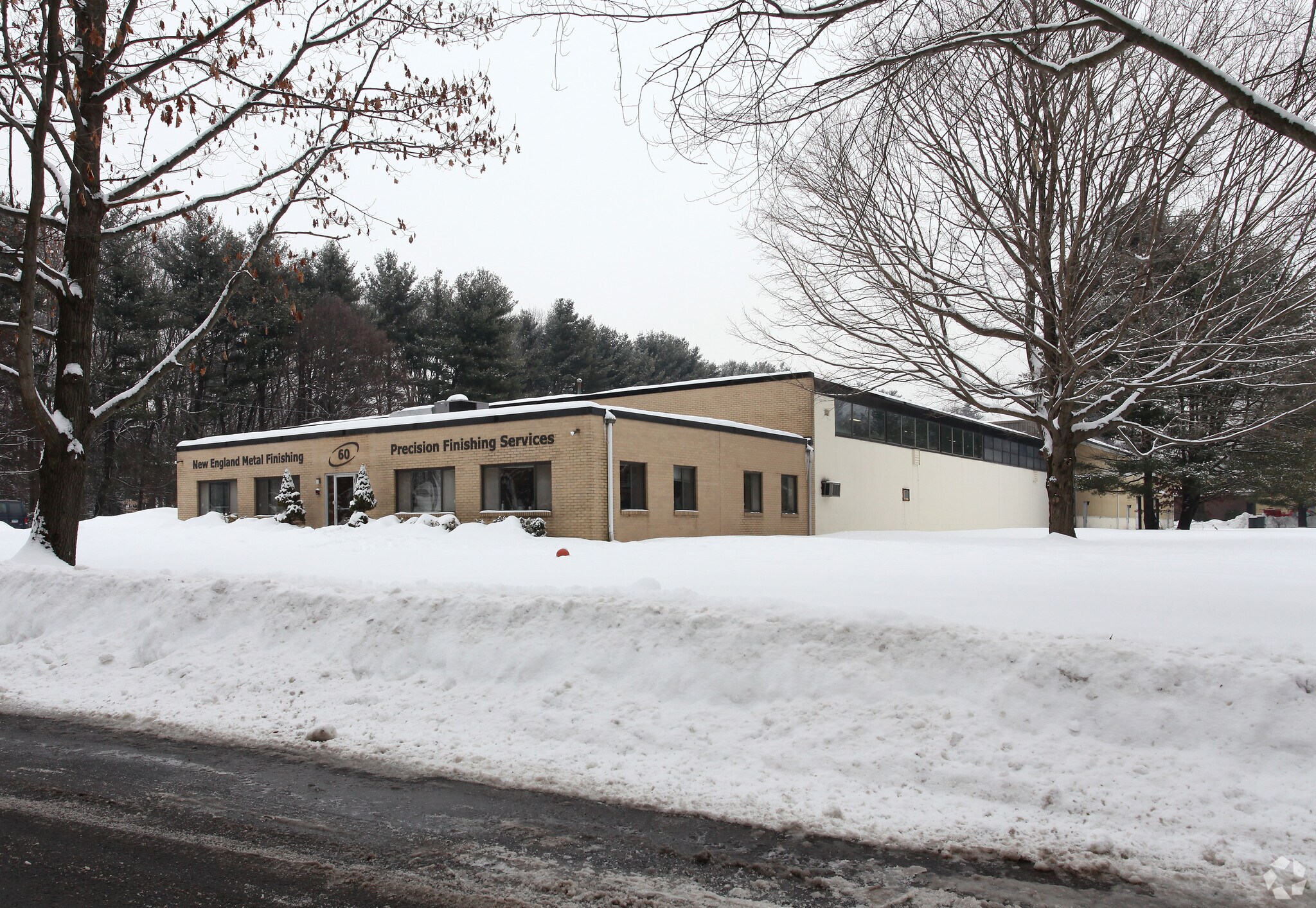 60 Ezra Silva Ln, Windsor, CT for sale Primary Photo- Image 1 of 1