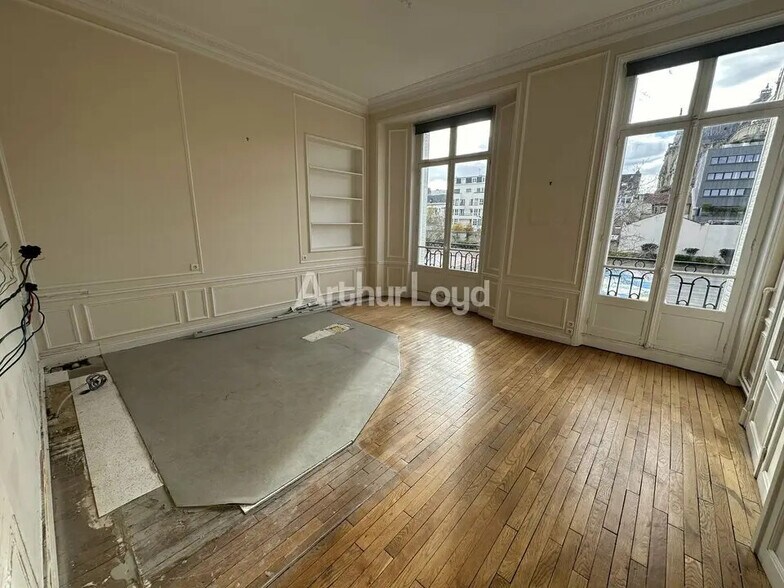 Office in Reims for sale - Interior Photo - Image 3 of 8
