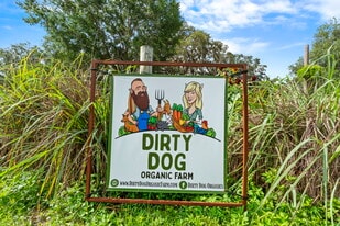 Dirty Dog Organic Farm - Barndominium