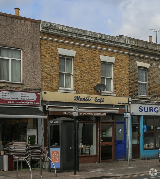 285 High Road Leytonstone, London for lease - Building Photo - Image 2 of 3