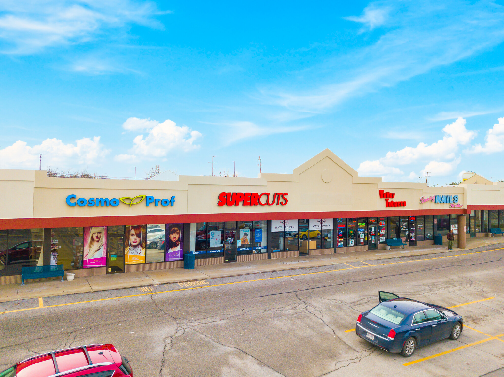 5880 Mahoning Ave, Youngstown, OH for lease Building Photo- Image 1 of 14