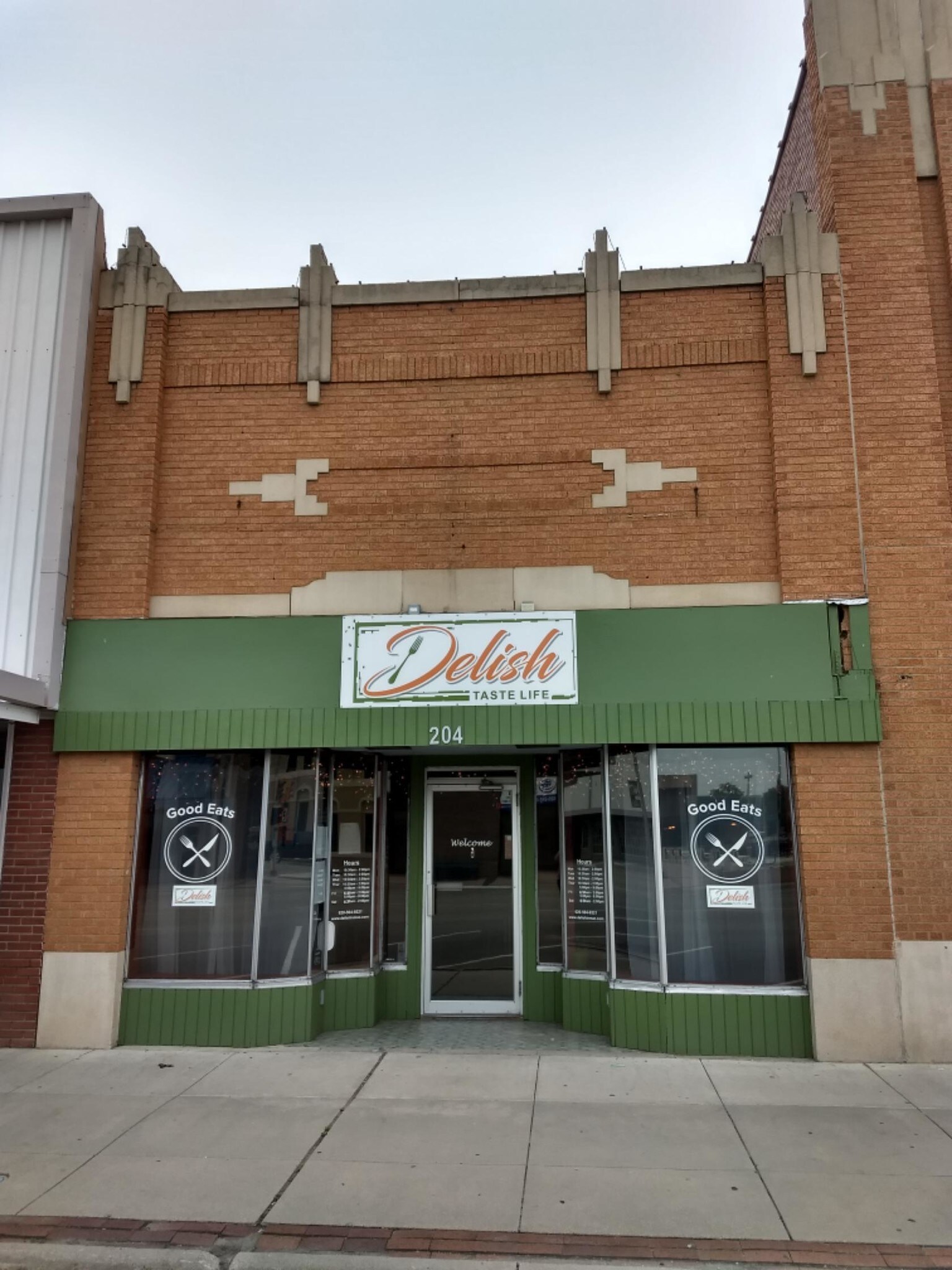 204 N Main St, McPherson, KS for sale Building Photo- Image 1 of 1