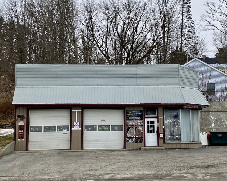 240 Main St, Littleton, NH for sale - Primary Photo - Image 1 of 3