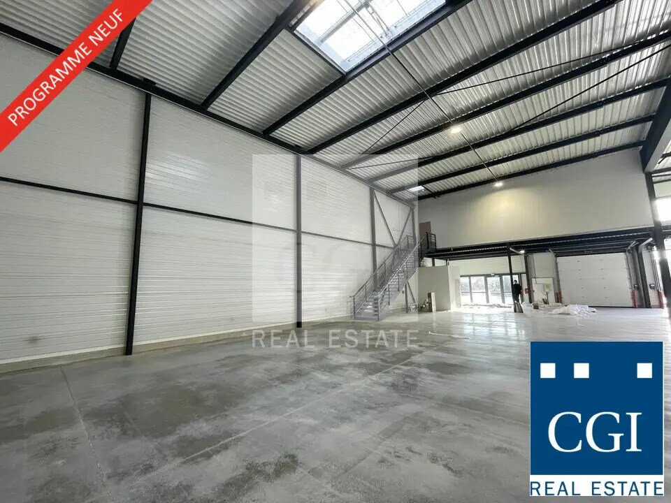 Flex in Fontanil-Cornillon for lease Building Photo- Image 1 of 9