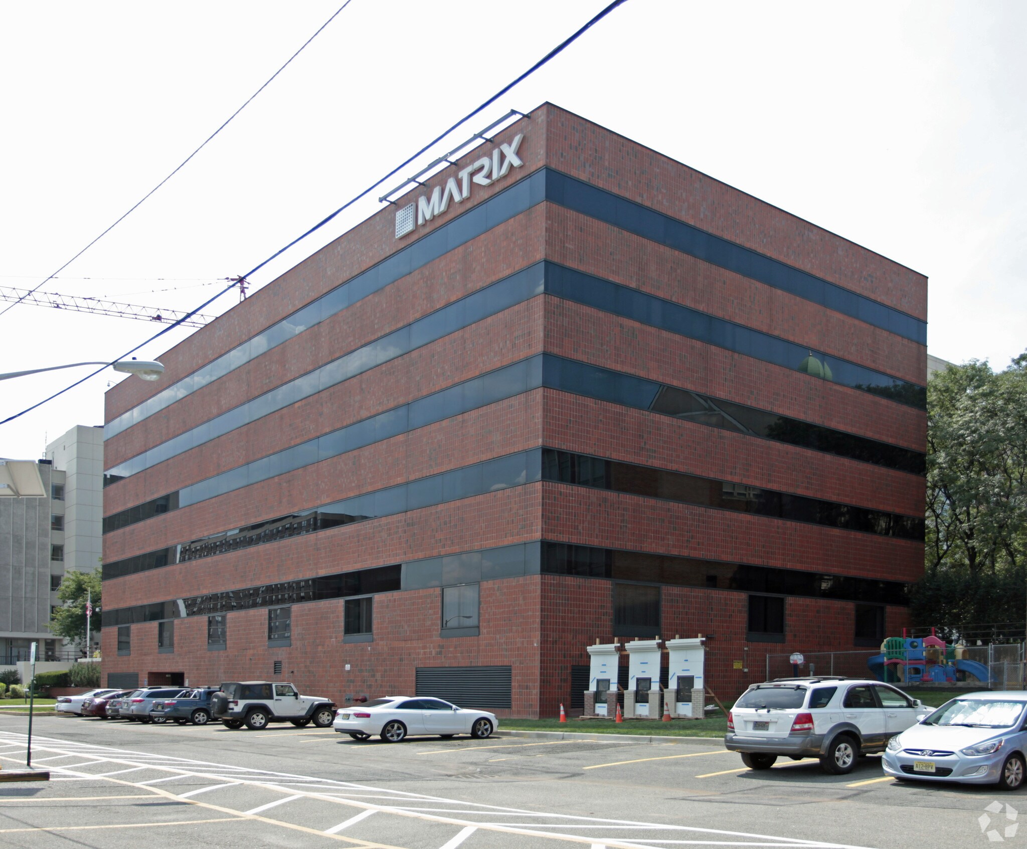 317 St, New Brunswick, NJ 08901 Plaza Office Complex