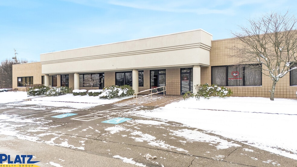 8600 E Market St, Warren, OH for lease - Building Photo - Image 1 of 13