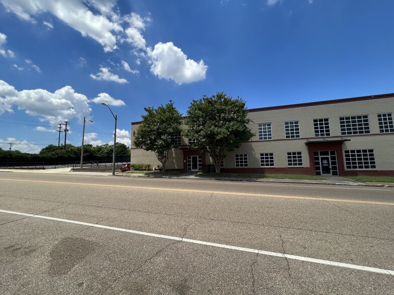 777 S Main St, Memphis, TN for sale - Building Photo - Image 2 of 23