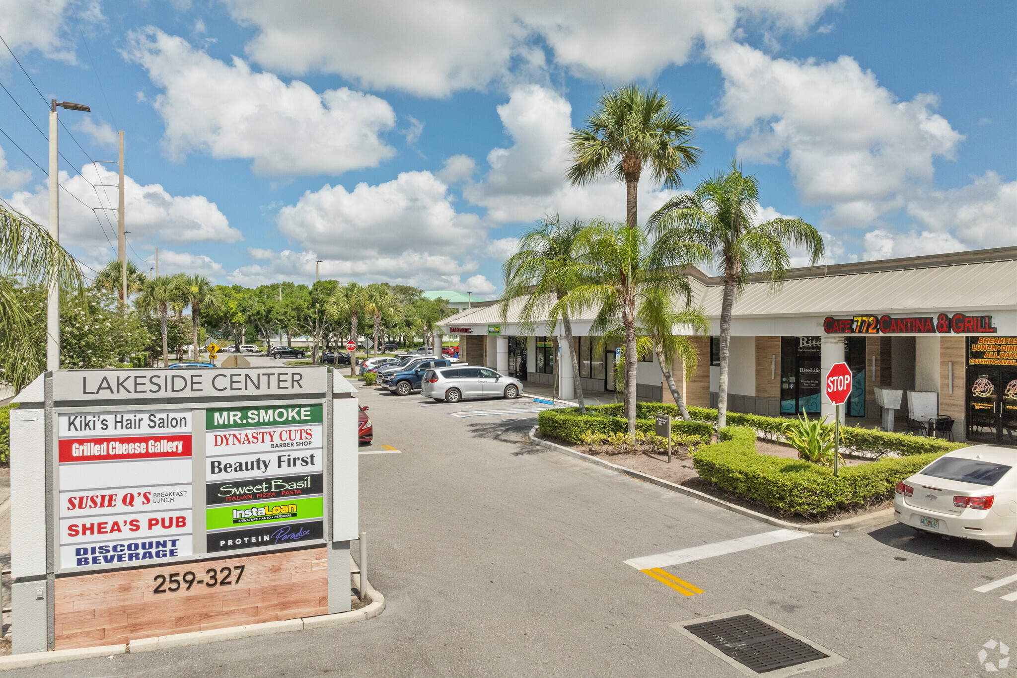 259-327 SE Port St Lucie Blvd, Port Saint Lucie, FL for lease Building Photo- Image 1 of 13