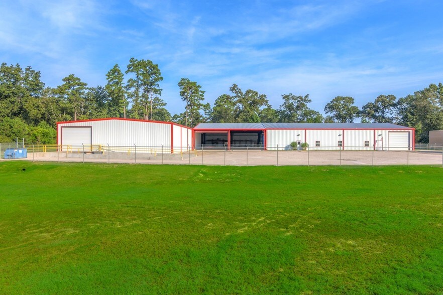 13939 Old Texaco Rd, Conroe, TX for sale - Building Photo - Image 1 of 1