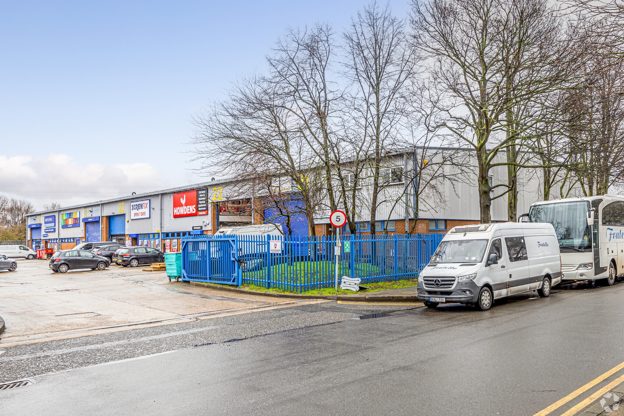 2-10 Eastbury Rd, London for sale Primary Photo- Image 1 of 1