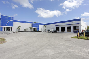 800 NW 65th St, Fort Lauderdale FL - Warehouse