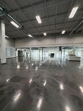 633 NE Loop 820, Hurst, TX for lease Interior Photo- Image 1 of 19