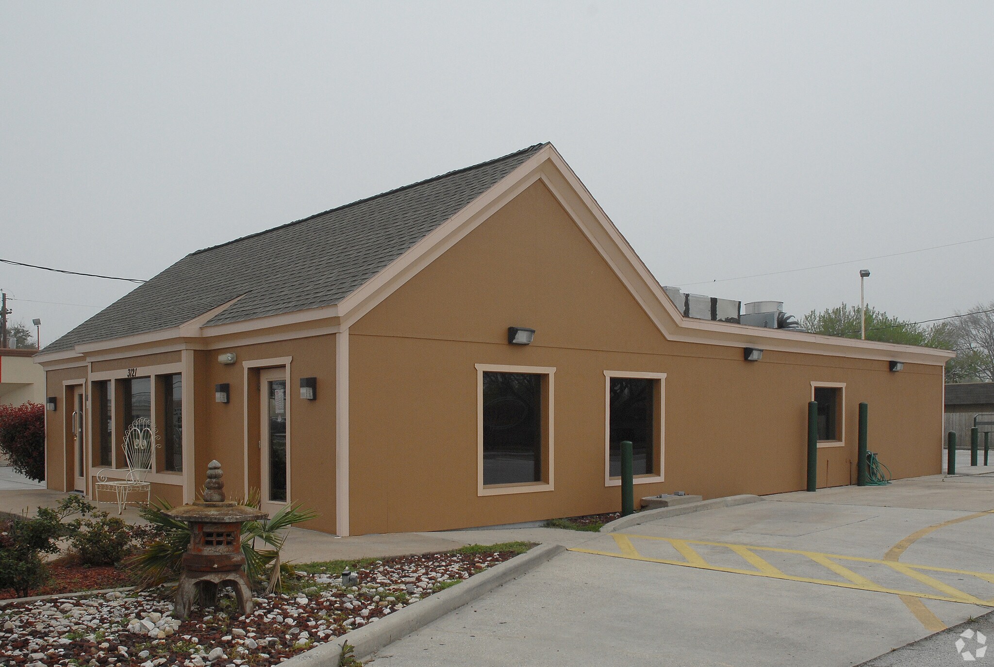 3121 Center St, Deer Park, TX for sale Primary Photo- Image 1 of 1