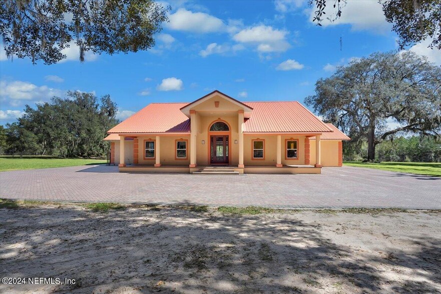 258 Bostwick Cemetery Rd, Palatka, FL for sale - Building Photo - Image 1 of 20