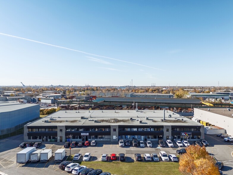 667 Rue Giffard, Longueuil, QC for lease - Building Photo - Image 1 of 24