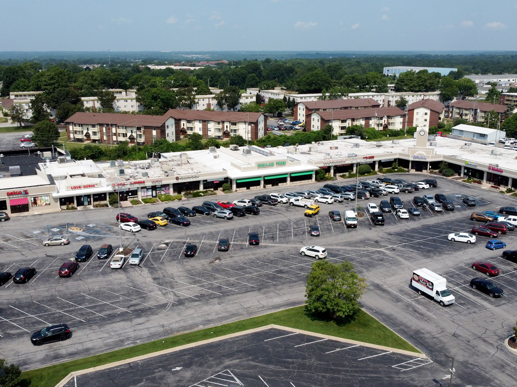 2101 W Broadway Ave, Columbia, MO for lease Building Photo- Image 1 of 1