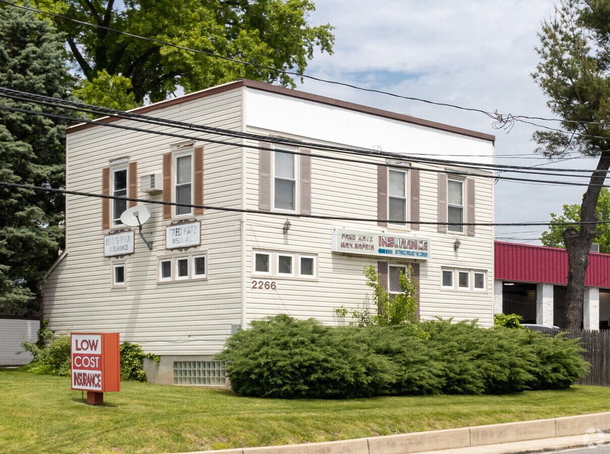 2266 Springfield Ave, Vauxhall, NJ 07088