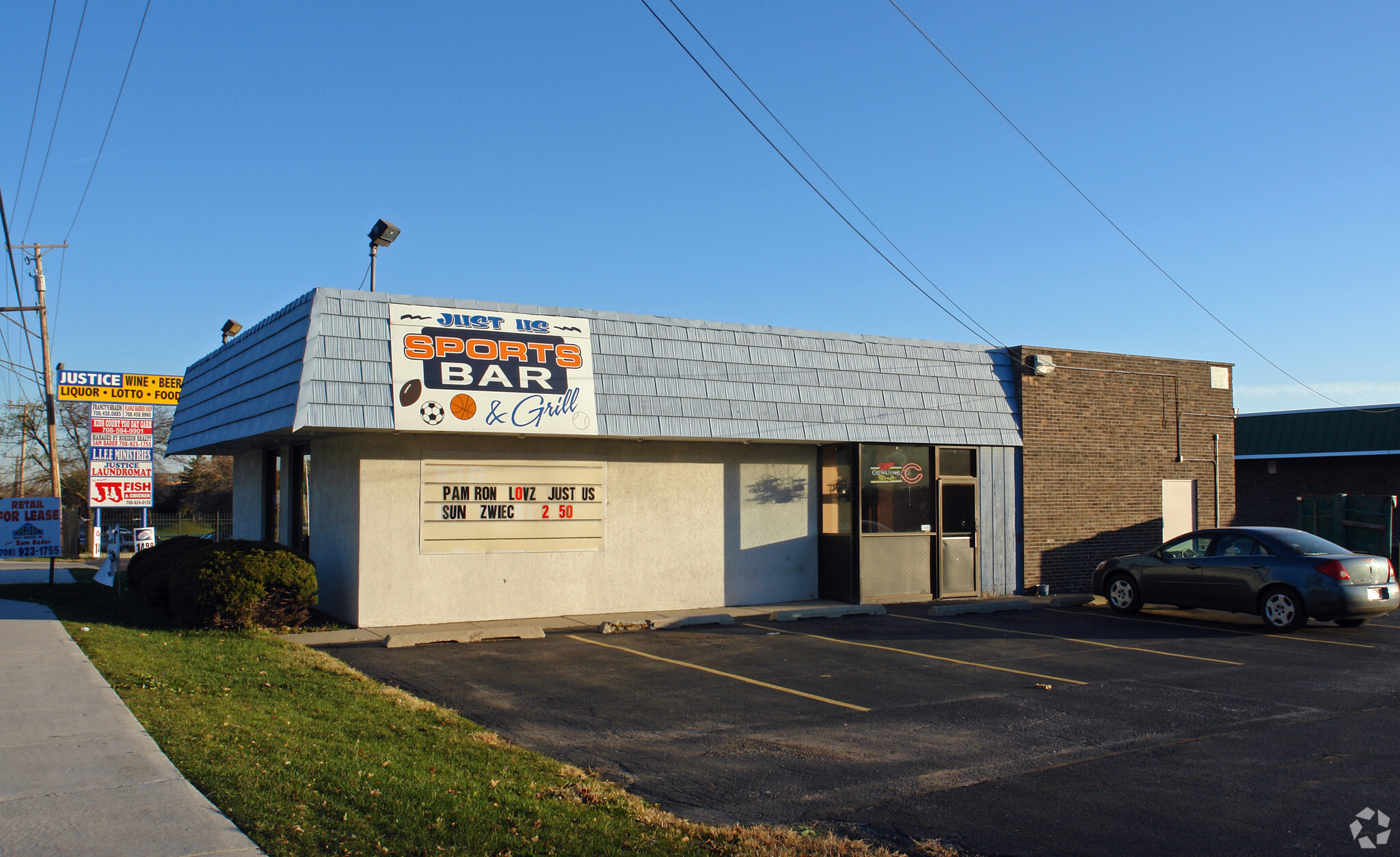 8501 S 88th Ave, Justice, IL for sale Primary Photo- Image 1 of 1