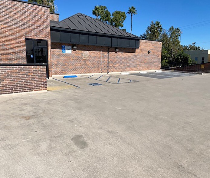 464 N Fairfax Ave, Los Angeles, CA for sale - Building Photo - Image 3 of 20