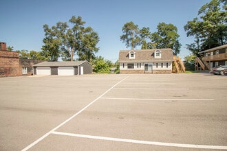 1200 Main St, Lafayette, IN for lease Building Photo- Image 2 of 18