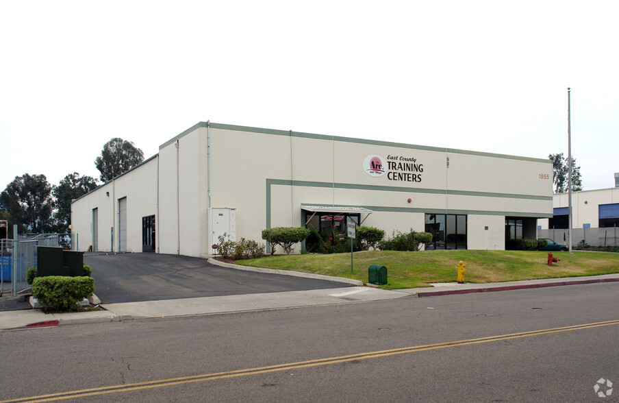 1855 John Towers Ave, El Cajon, CA for lease - Primary Photo - Image 1 of 4