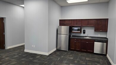 60 Main St, Hamburg, NY for lease Building Photo- Image 2 of 6