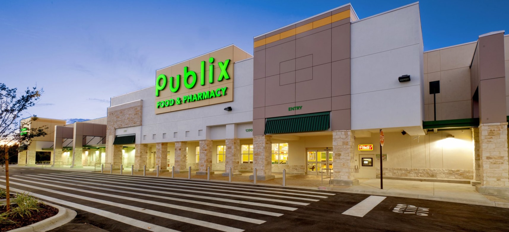 13900 Narcoossee Rd, Orlando, FL for lease Building Photo- Image 1 of 4