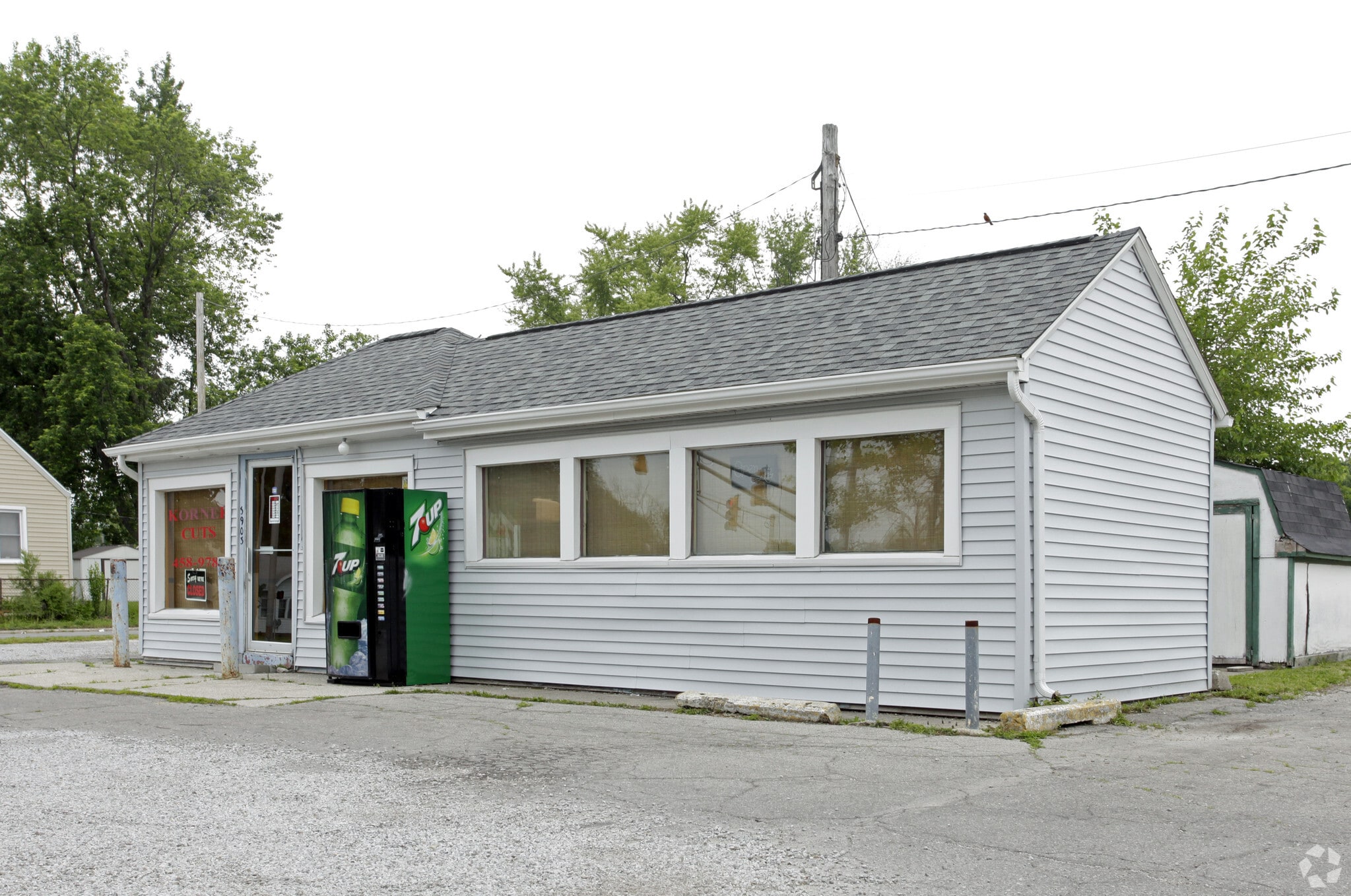 3903 S Anthony Blvd, Fort Wayne, IN for sale Primary Photo- Image 1 of 1