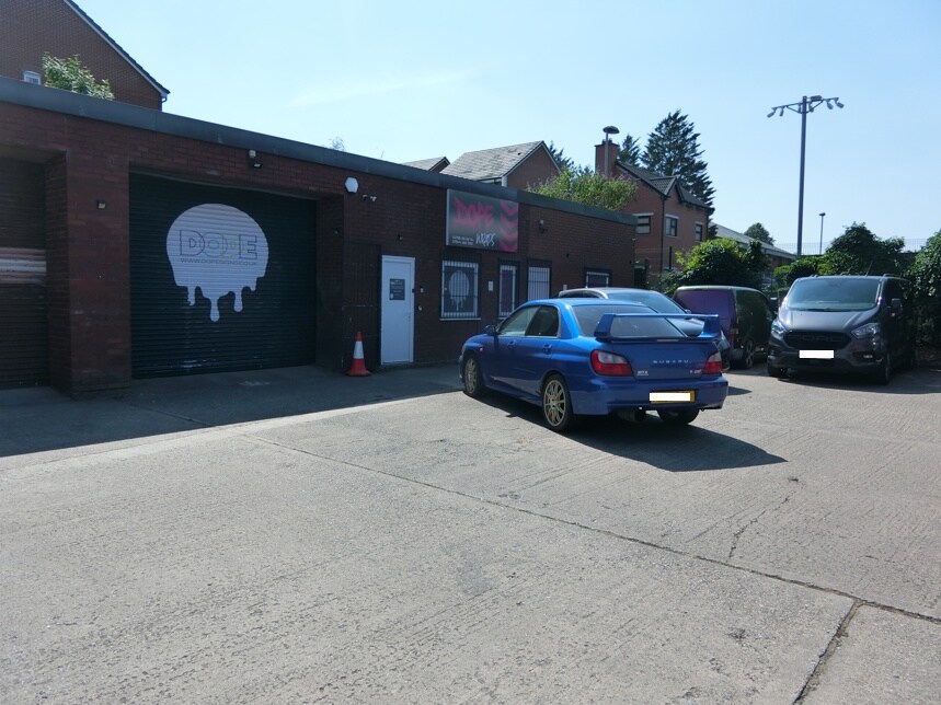 Commerce Dr, Penkridge for lease Interior Photo- Image 1 of 2
