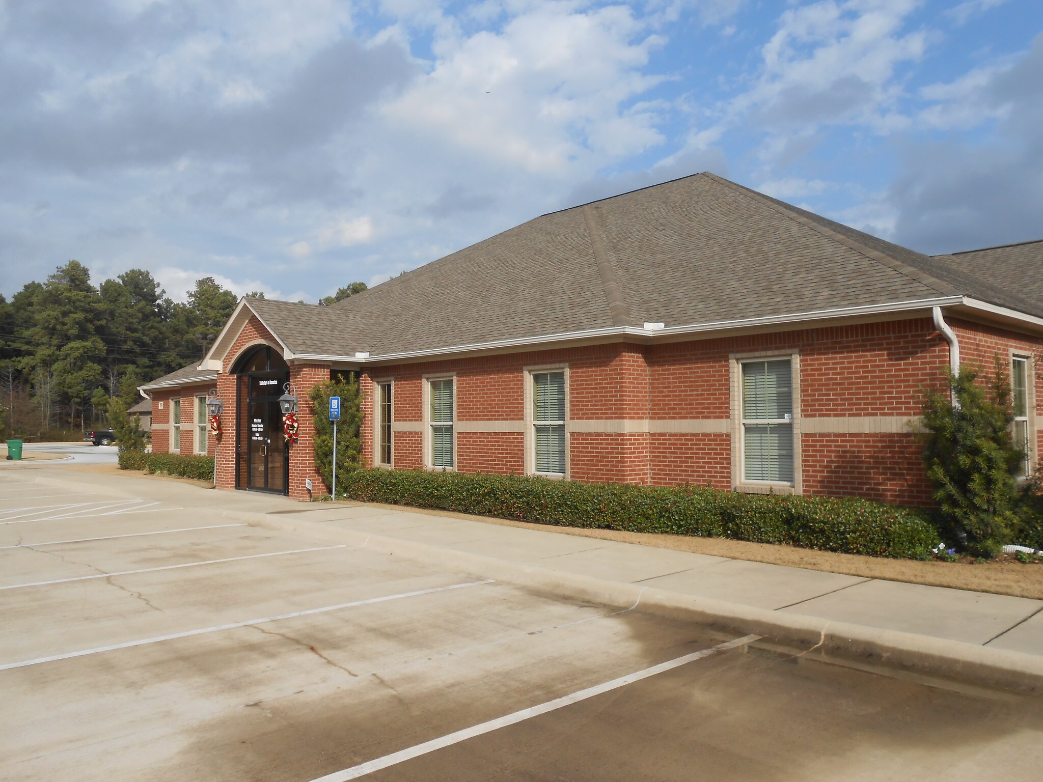 5940 Summerhill Rd, Texarkana, TX for sale Building Photo- Image 1 of 1