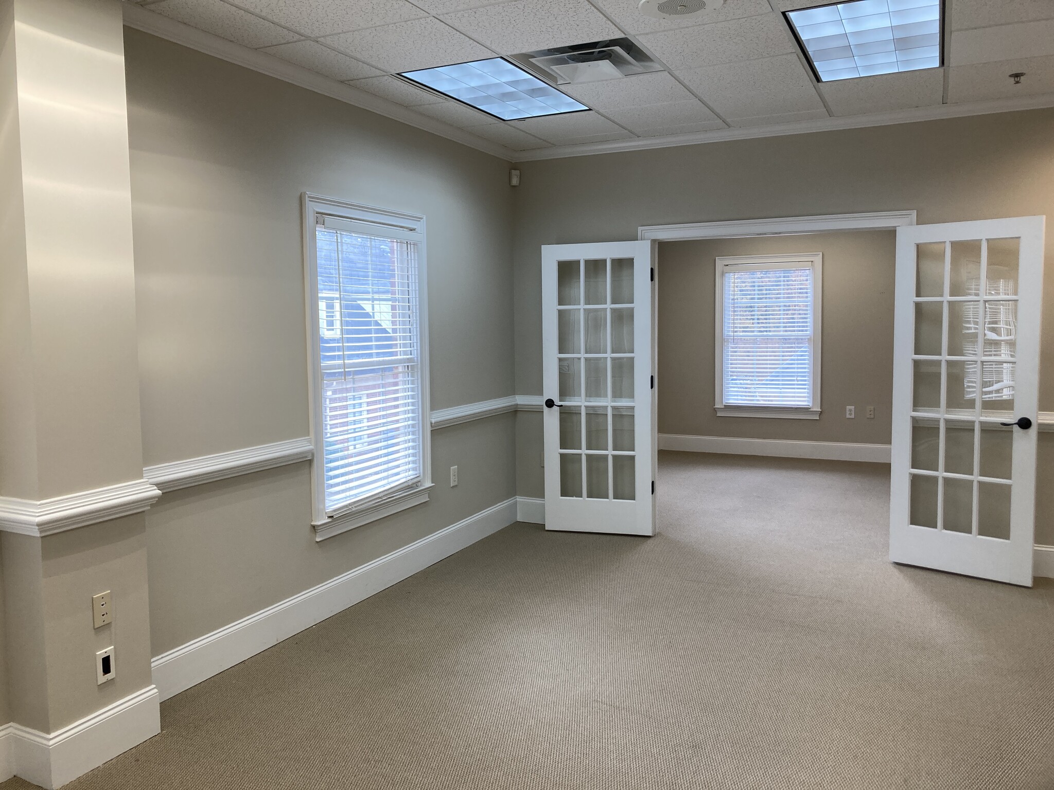 11099 Houze Rd, Roswell, GA for lease Interior Photo- Image 1 of 4