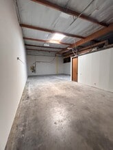 14256-14280 Doolittle Dr, San Leandro, CA for lease Interior Photo- Image 2 of 5