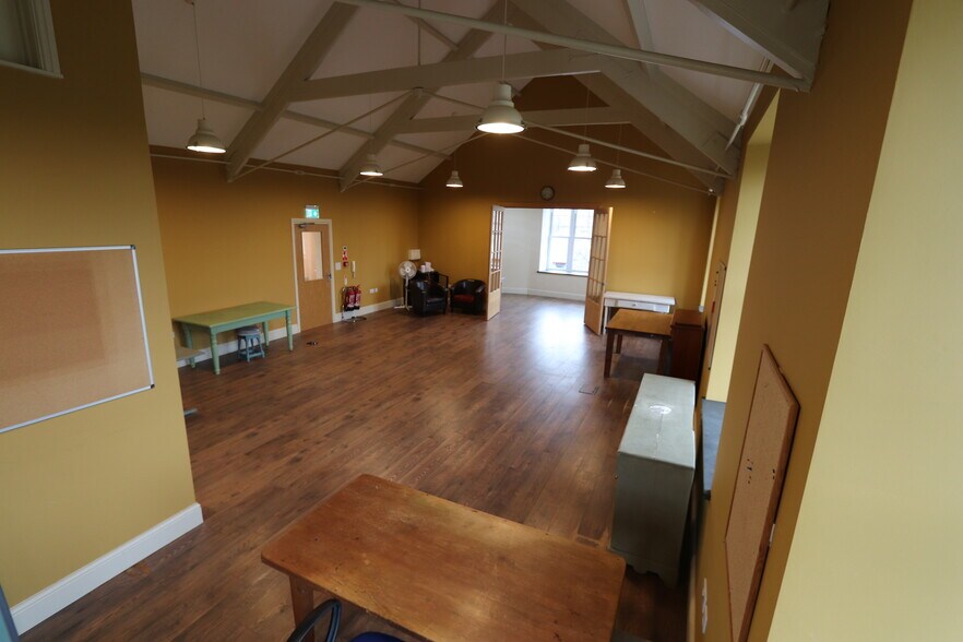 9 Western Rd, Launceston for lease - Building Photo - Image 2 of 5