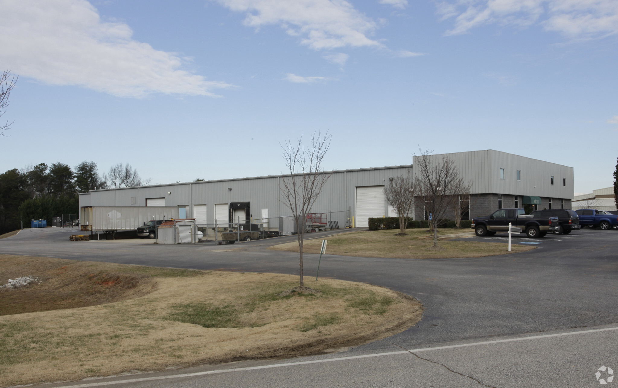 667 Perimeter Rd, Greenville, SC for lease Primary Photo- Image 1 of 5