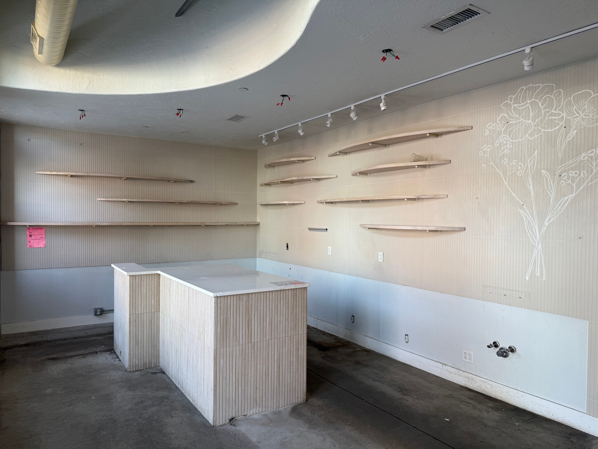 319 E 16th St, Indianapolis, IN for lease Building Photo- Image 1 of 6