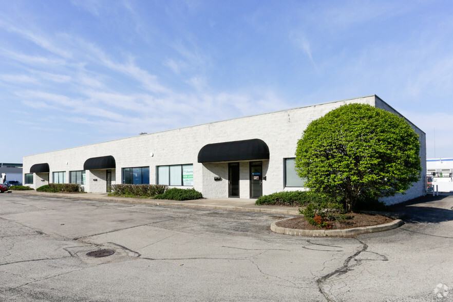 2301-2311 Dryden Rd, Dayton, OH for lease - Primary Photo - Image 1 of 3