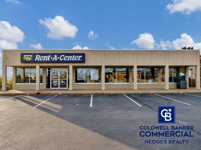 222-226 Collins Rd NE, Cedar Rapids, IA for sale - Building Photo - Image 1 of 1