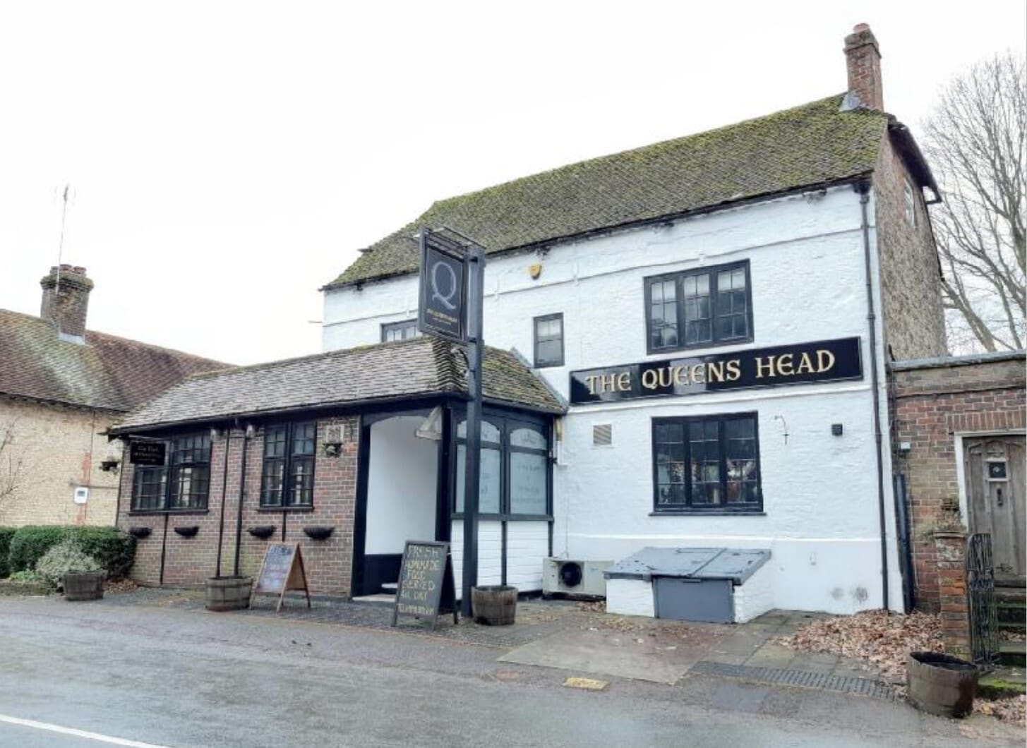 The Holw, West Chiltington for sale Primary Photo- Image 1 of 1