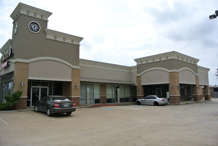 11405 Bellaire Blvd, Houston, TX for lease Primary Photo- Image 1 of 10