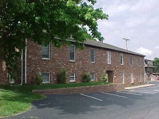 5809 Reeds Rd, Mission, KS for sale Building Photo- Image 1 of 1