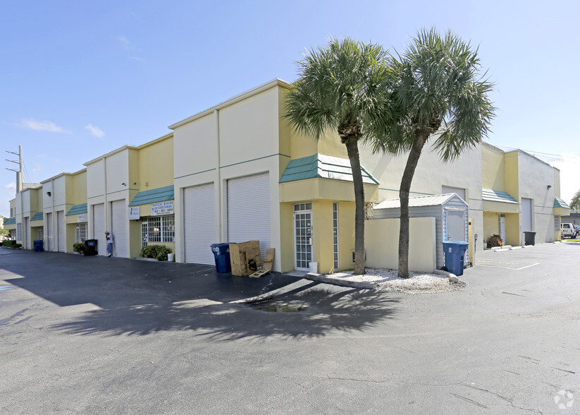 3200 S Andrews Ave, Fort Lauderdale, FL for lease - Building Photo - Image 3 of 5