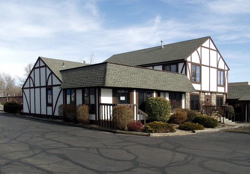 640 E Eisenhower Blvd, Loveland, CO for lease - Building Photo - Image 2 of 9