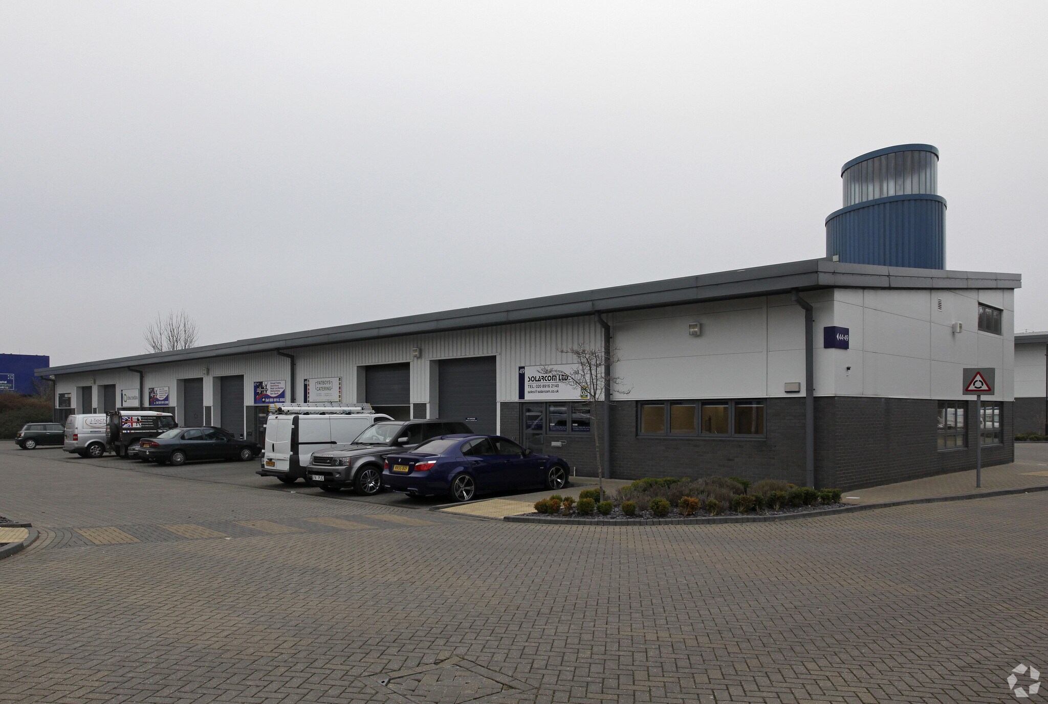 22 Carlton Rd, South Croydon for lease Primary Photo- Image 1 of 4