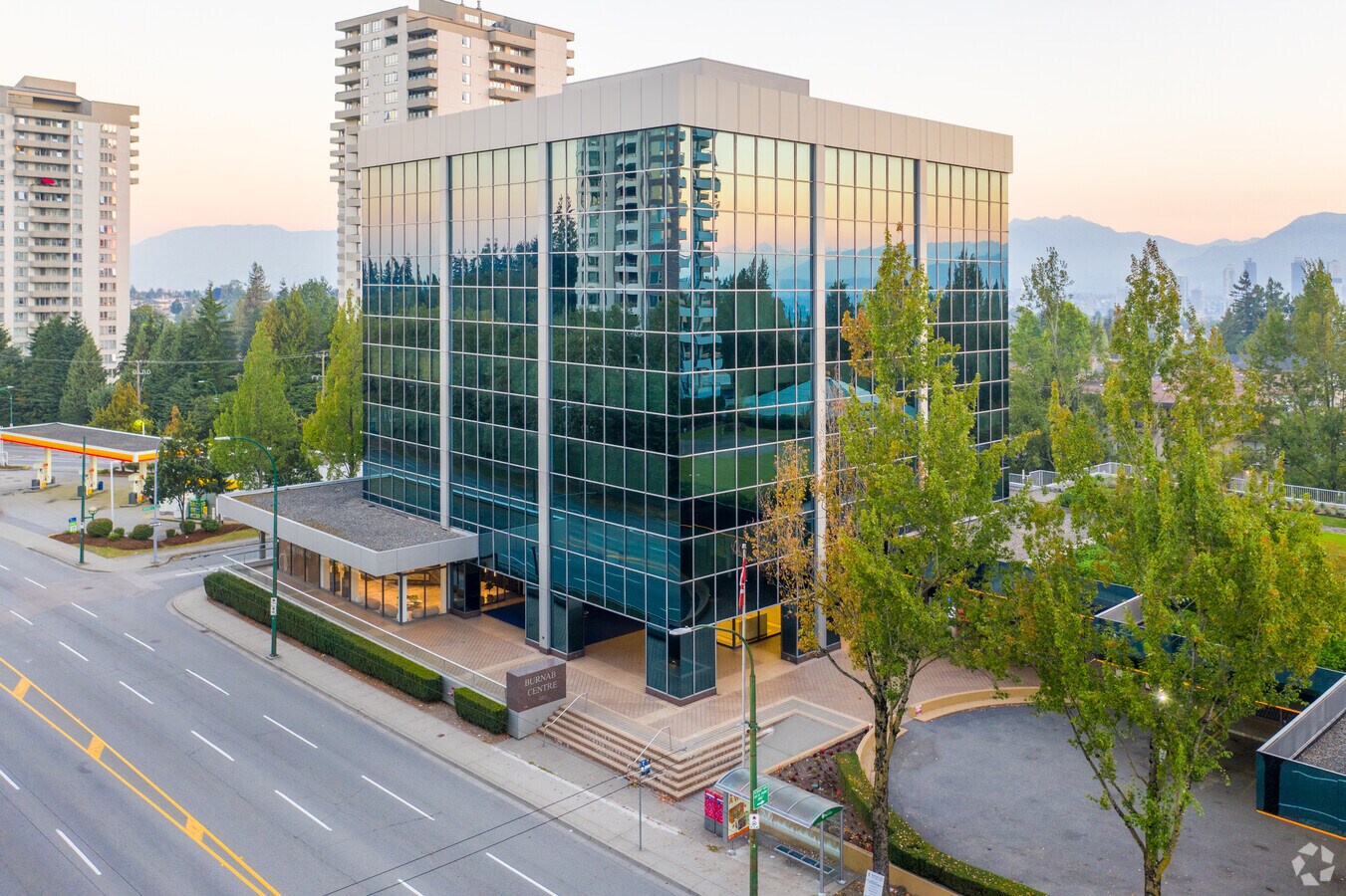 4211 Kingsway, Burnaby, BC V5H 1Z6 Burnaby Centre