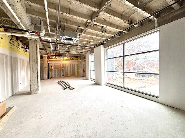 250 College Ave, Lancaster, PA for lease - Building Photo - Image 3 of 10