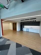 18600 MacArthur Blvd, Irvine, CA for lease Interior Photo- Image 2 of 7